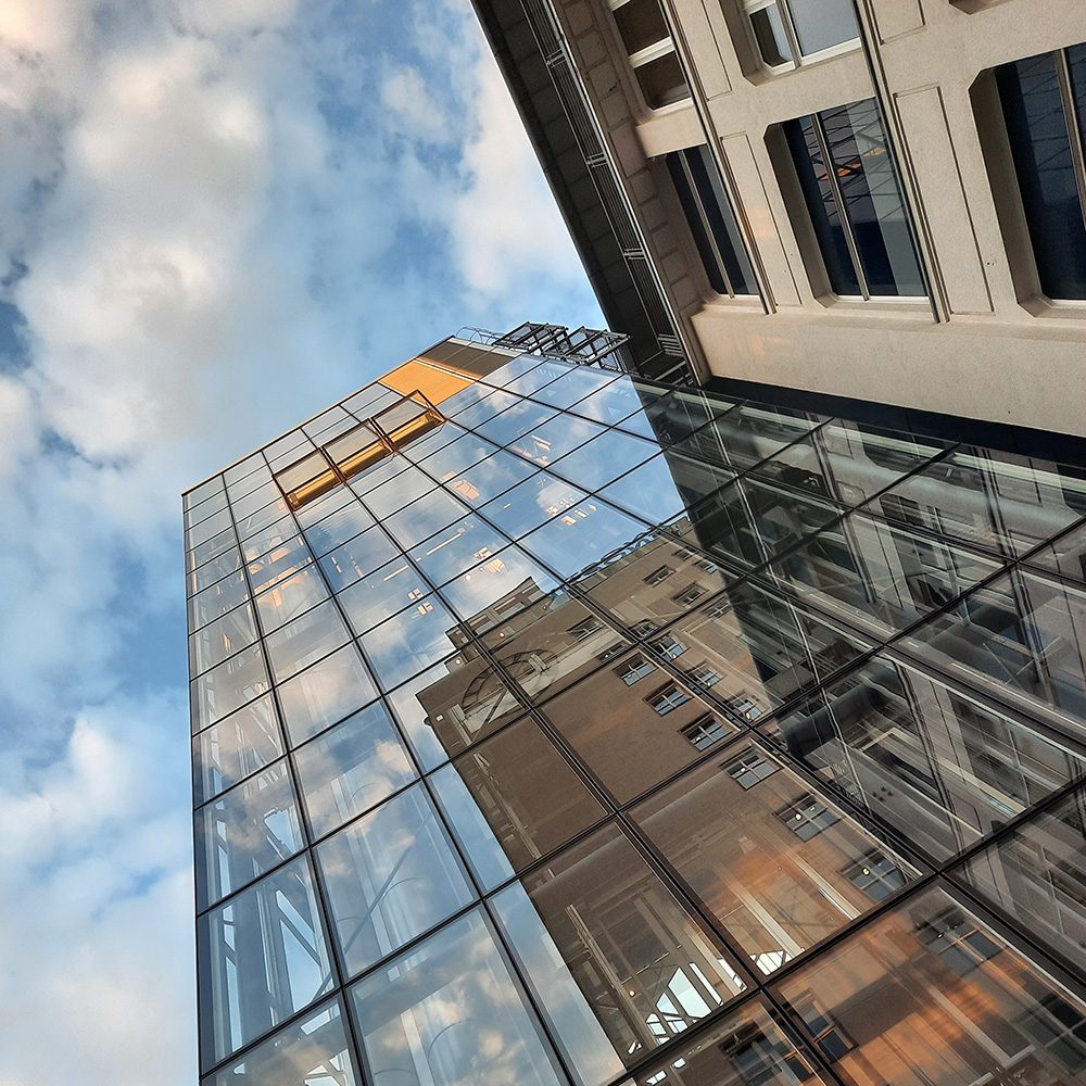 Jena Hochhaus Glasfront